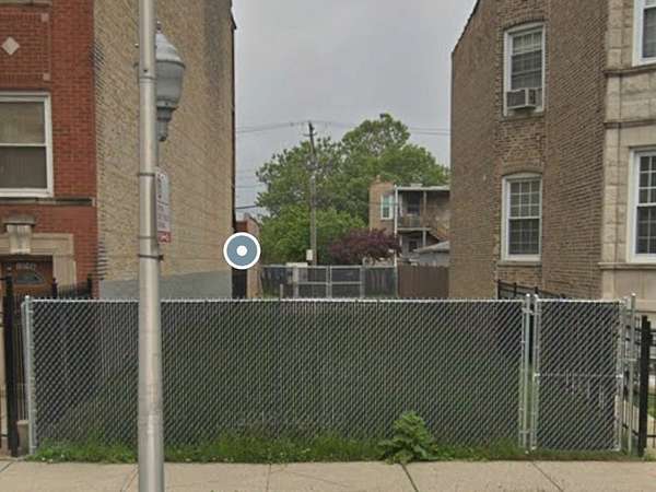 0.07 Acres of Residential Land for Sale in Chicago, Illinois