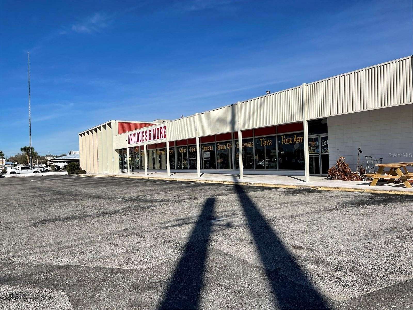1.63 Acres of Improved Commercial Land for Sale in Eustis, Florida