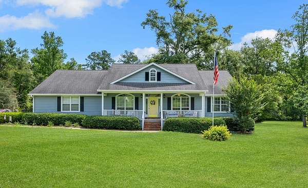 2 Acres of Land with Home for Sale in Tallahassee, Florida