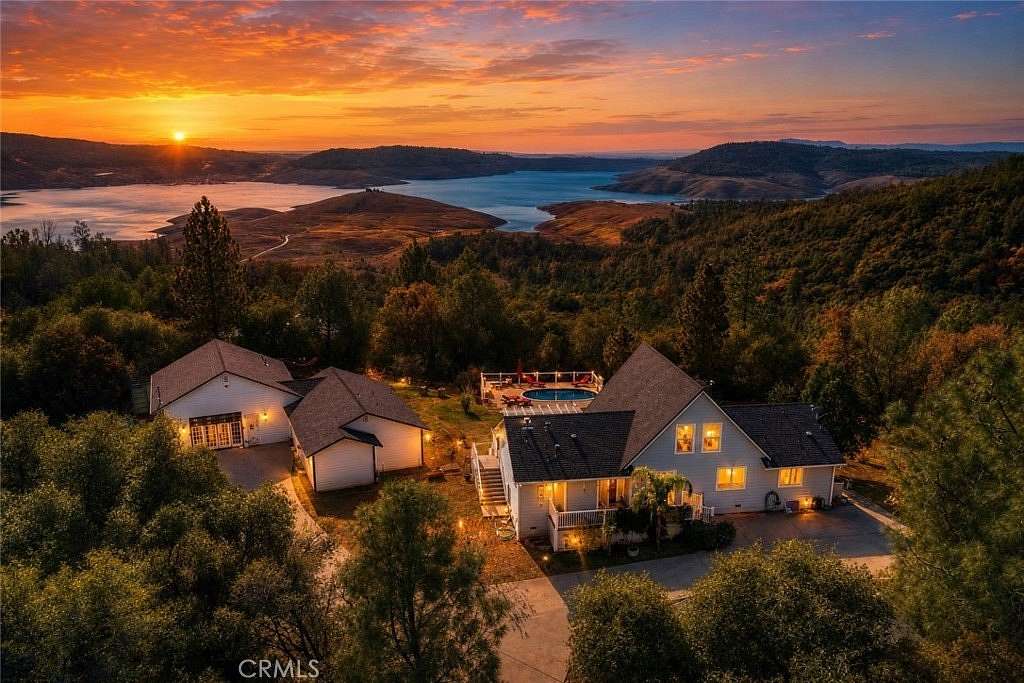 10.1 Acres of Recreational Land with Home for Sale in Berry Creek, California