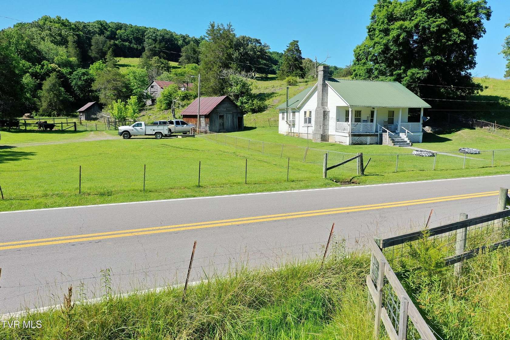 63.3 Acres of Land with Home for Sale in Sneedville, Tennessee