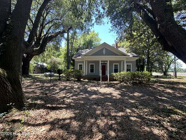 2.25 Acres of Land with Home for Sale in Laurinburg, North Carolina