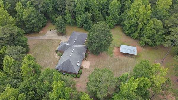 2 Acres of Land with Home for Sale in Salem, Alabama