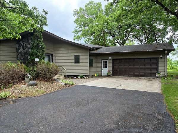 2.5 Acres of Land with Home for Sale in Little Falls, Minnesota