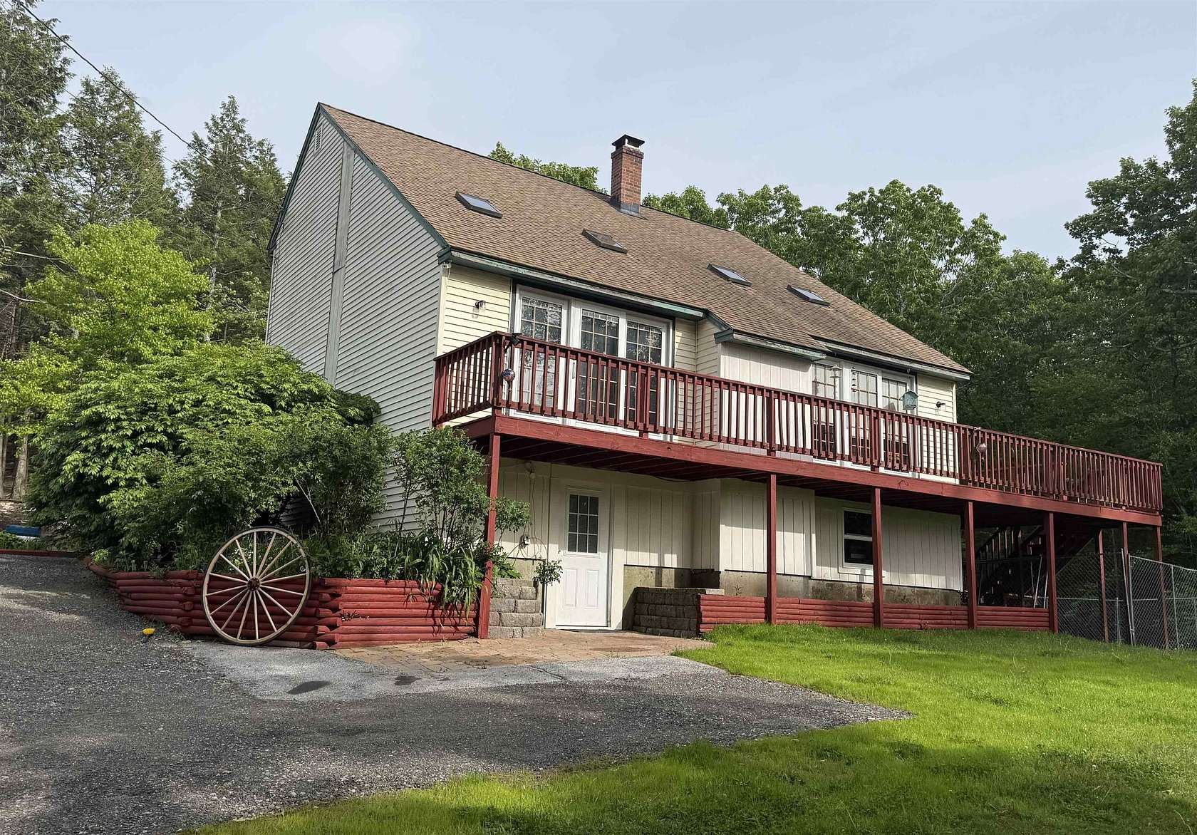 9 Acres of Land with Home for Sale in Deerfield, New Hampshire