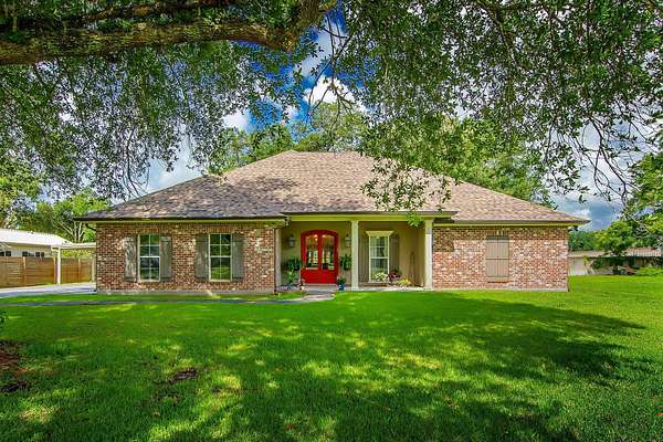 5.23 Acres of Land with Home for Sale in Schriever, Louisiana