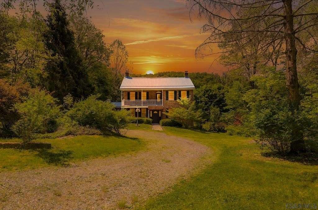 10.9 Acres of Land with Home for Sale in Johnstown, Pennsylvania