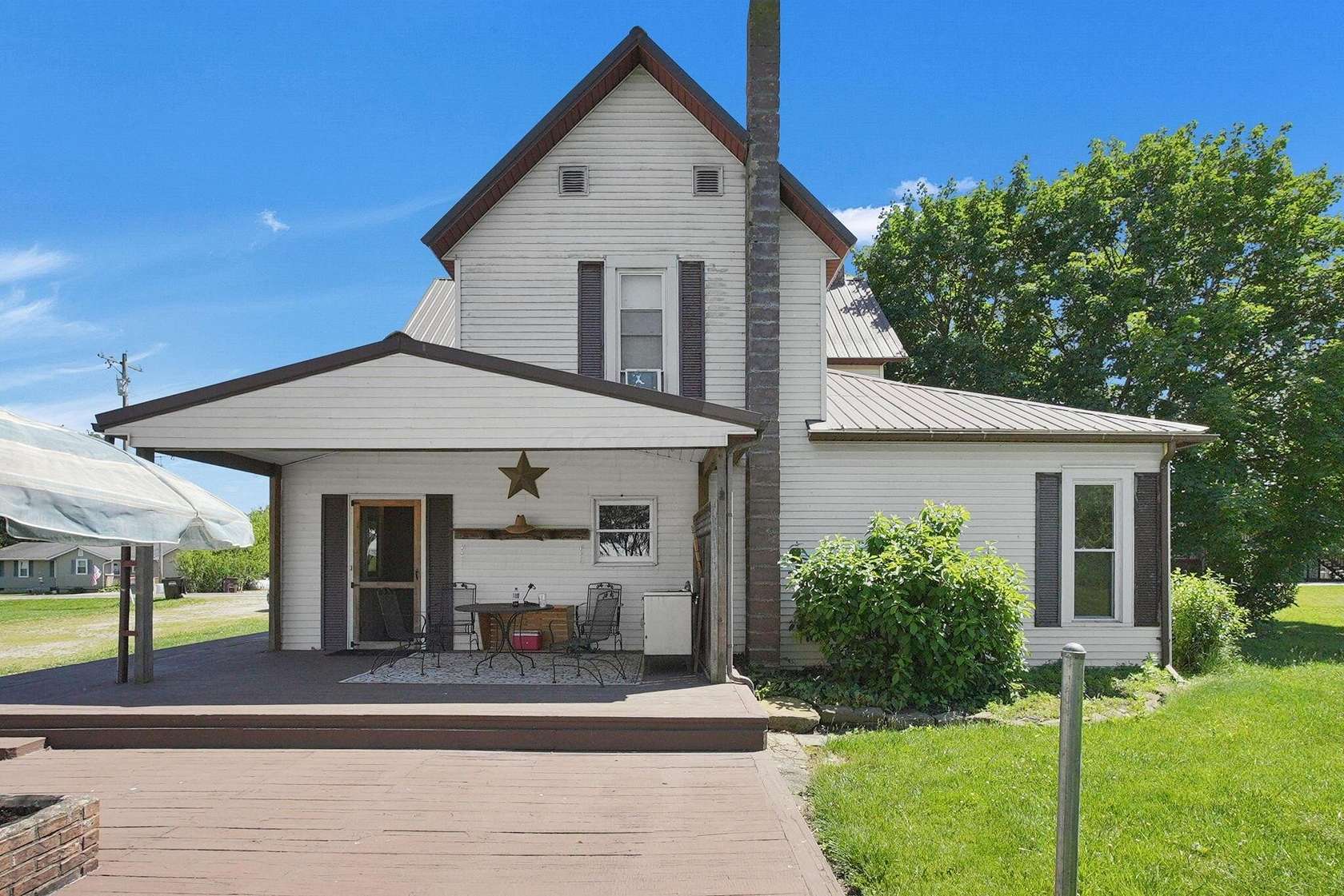 3 Acres of Land with Home for Sale in Kingston, Ohio