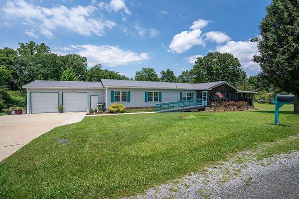 2 Acres of Land with Home for Sale in Higdon, Alabama
