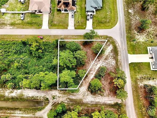 Residential Land for Sale in Lehigh Acres, Florida