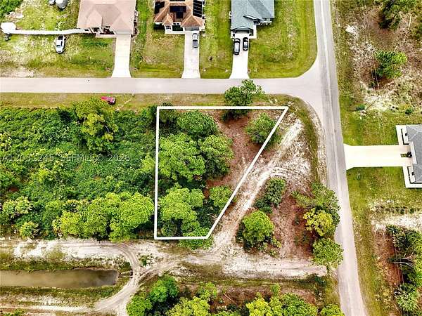 0.26 Acres of Residential Land for Sale in Lehigh Acres, Florida
