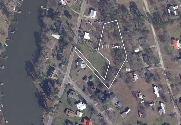 1.1 Acres of Residential Land for Sale in Manning, South Carolina
