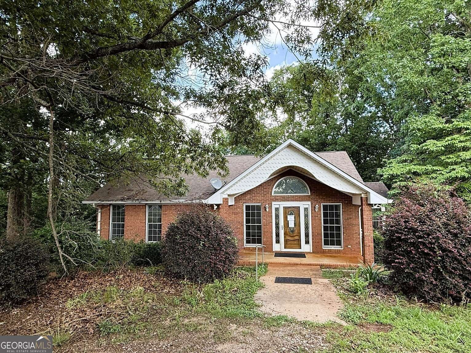 5 Acres of Land with Home for Sale in Elberton, Georgia