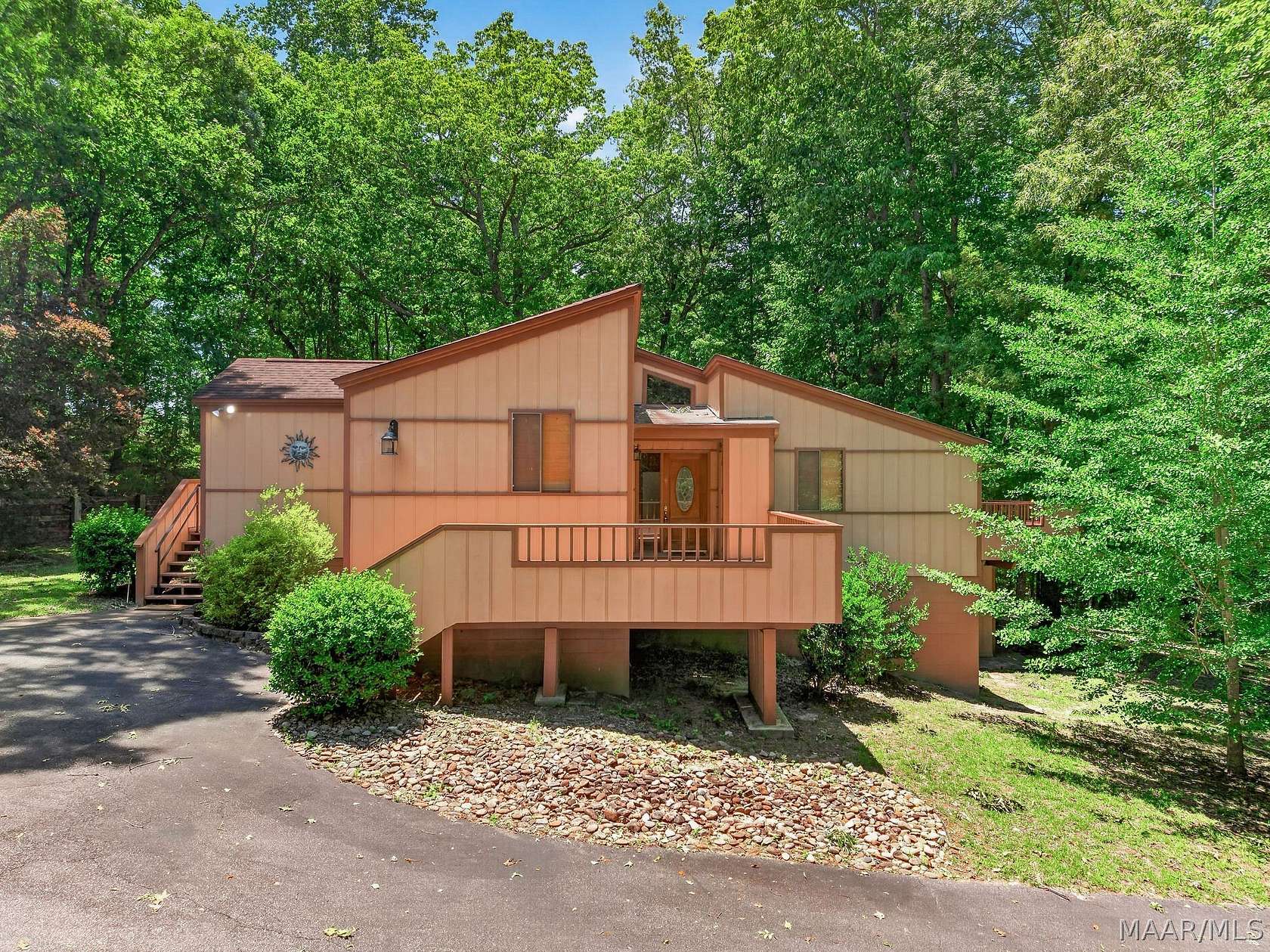 2.2 Acres of Land with Home for Sale in Wetumpka, Alabama