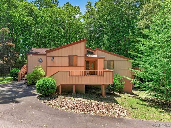 2.2 Acres of Land with Home for Sale in Wetumpka, Alabama