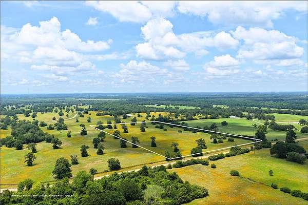 13 Acres of Land for Sale in Caldwell, Texas