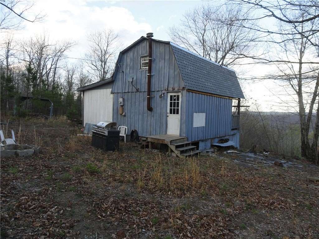 20 Acres of Recreational Land with Home for Sale in Witts Springs, Arkansas