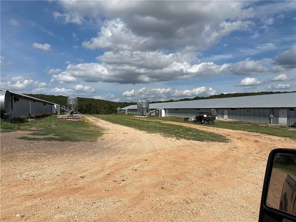21 Acres of Agricultural Land with Home for Sale in Lincoln, Arkansas