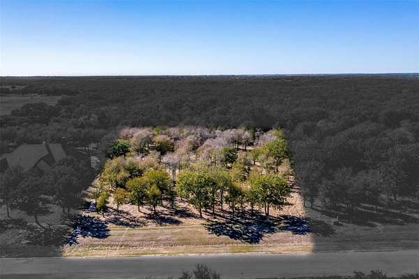 1 Acre of Residential Land for Sale in Lipan, Texas