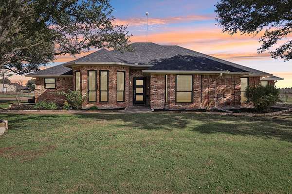 2.5 Acres of Land with Home for Sale in McLendon-Chisholm, Texas