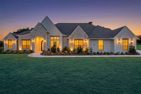 2 Acres of Land with Home for Sale in Weatherford, Texas