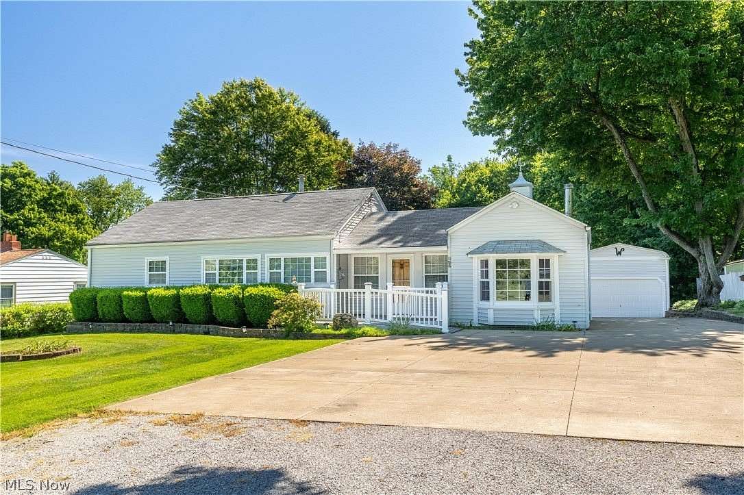 1.53 Acres of Land with Home for Sale in New Franklin, Ohio