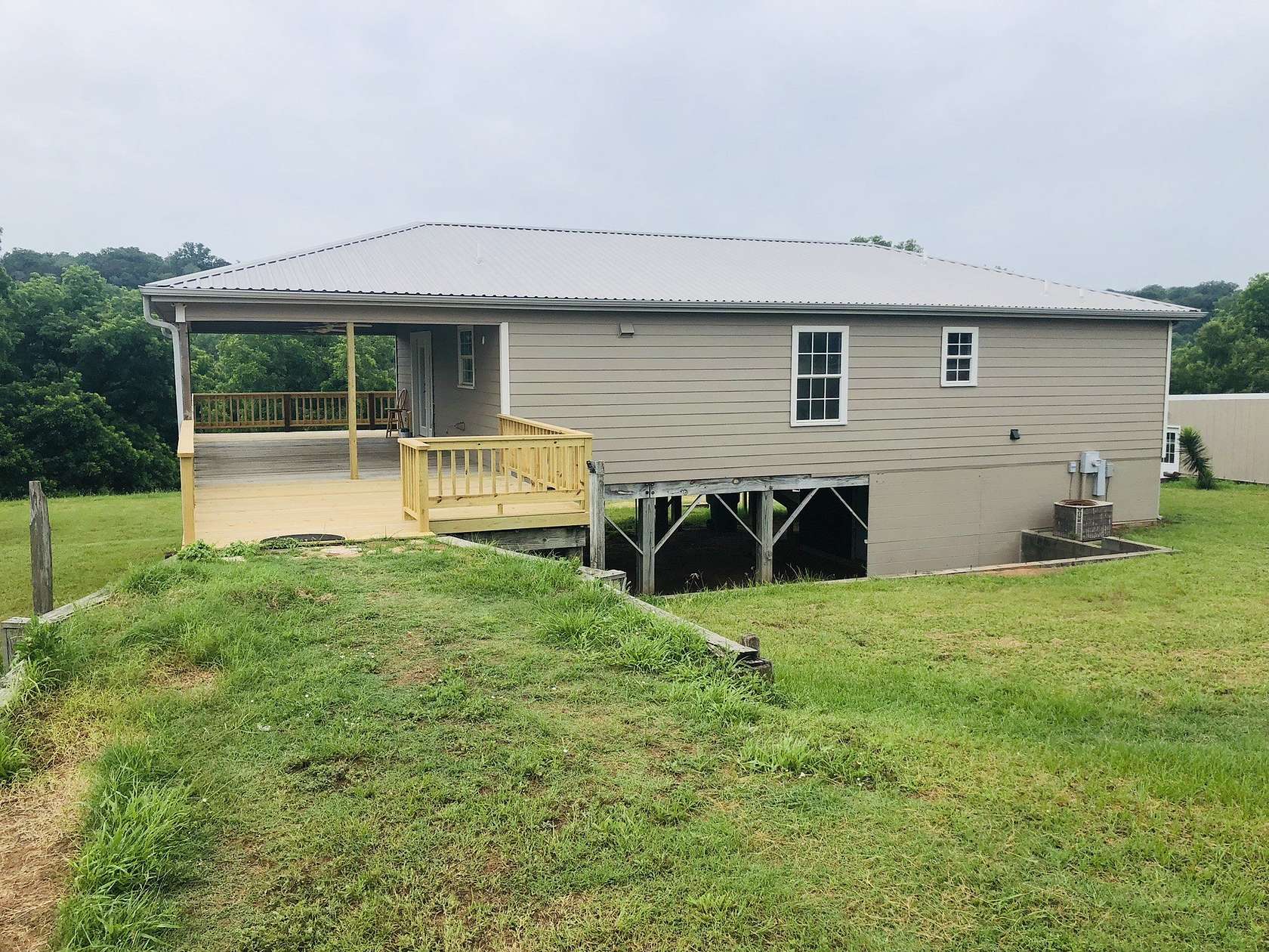5 Acres of Land with Home for Lease in Granbury, Texas