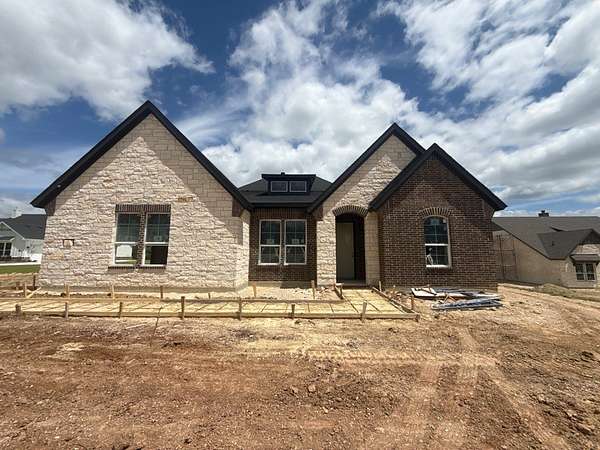 1.72 Acres of Land with Home for Sale in Weatherford, Texas