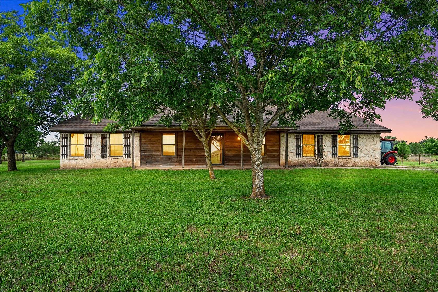 6.76 Acres of Land with Home for Sale in West, Texas
