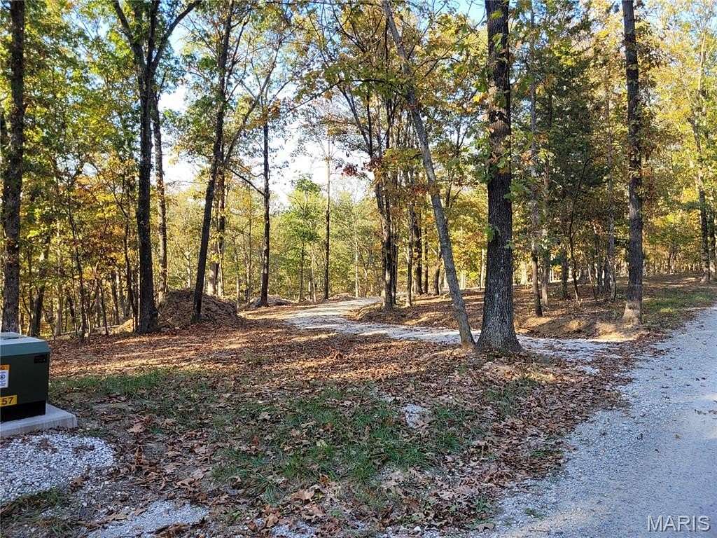 5 Acres of Residential Land for Sale in Defiance, Missouri