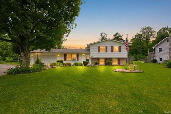 11.8 Acres of Recreational Land with Home for Sale in Fort Wayne, Indiana