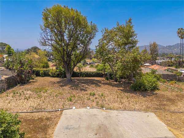 0.33 Acres of Residential Land for Sale in Altadena, California
