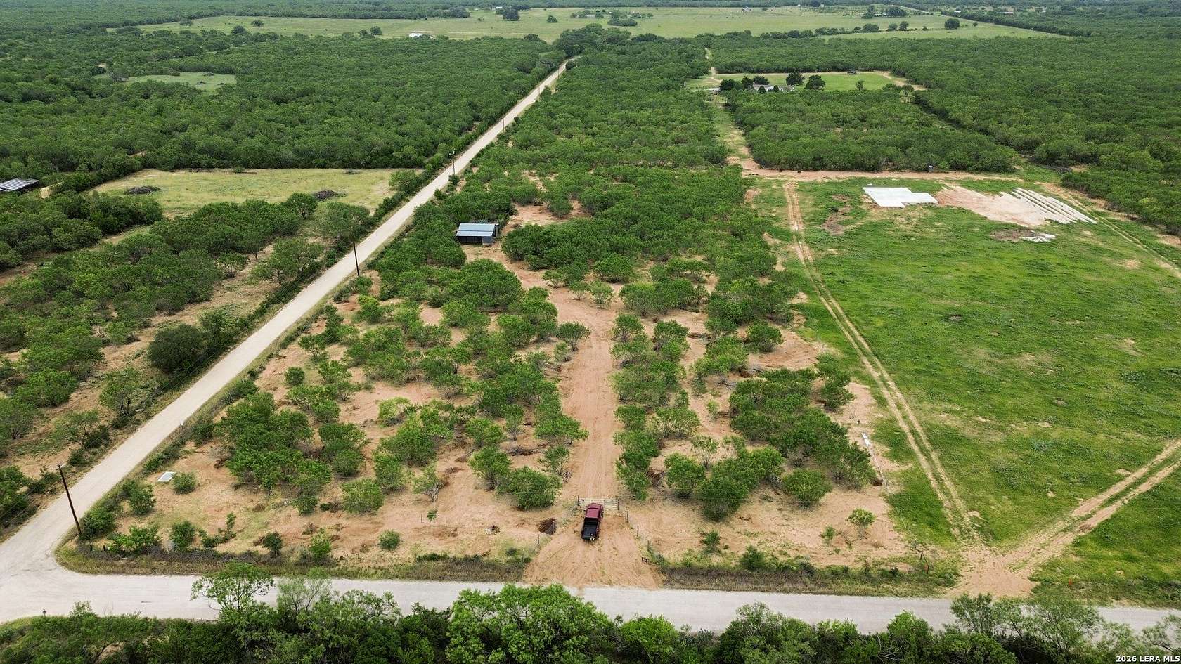 10 Acres of Recreational & Residential Land for Sale in Yancey, Texas