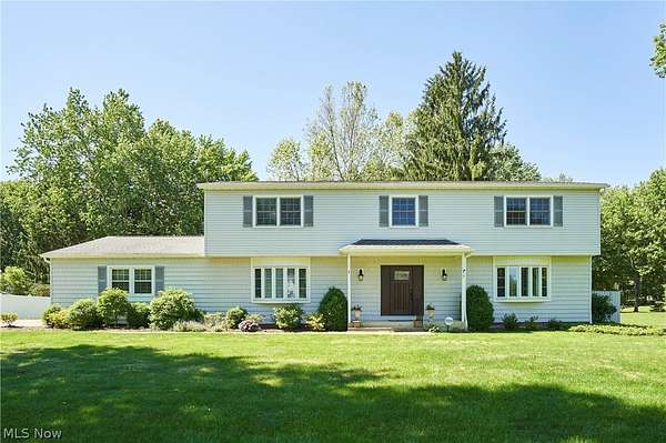 2.75 Acres of Land with Home for Sale in Akron, Ohio