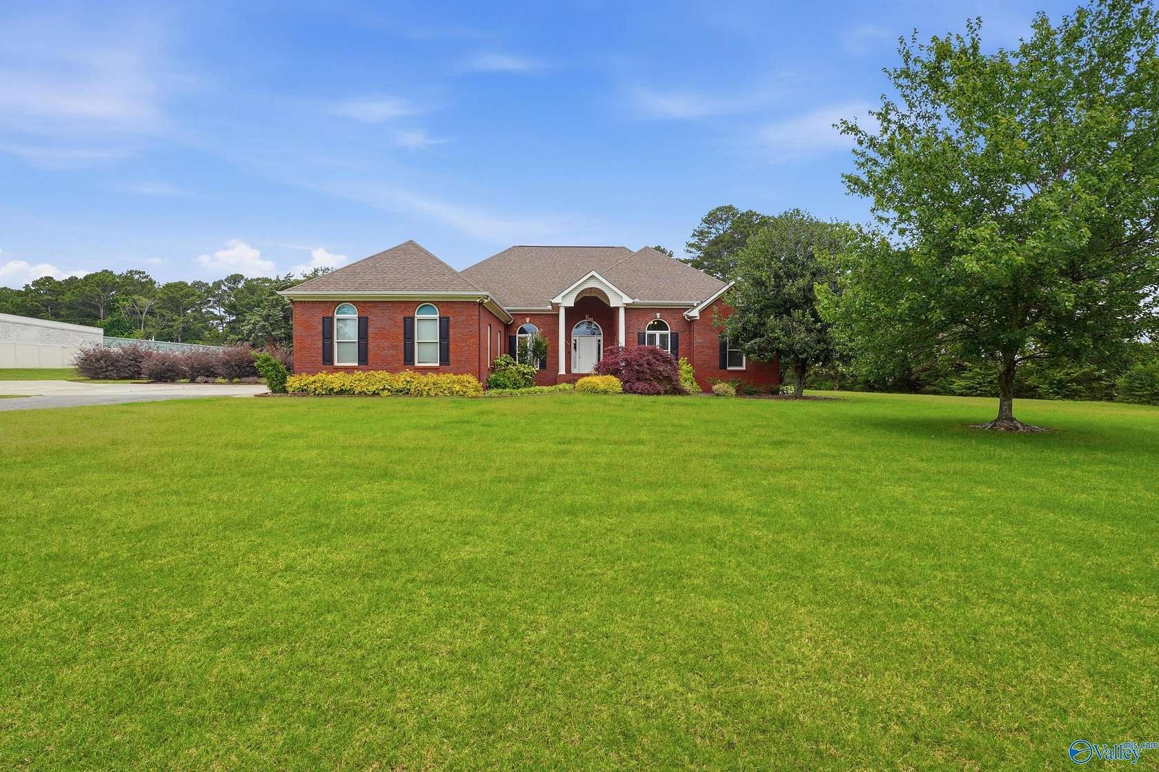 5 Acres of Improved Mixed-Use Land for Sale in Madison, Alabama