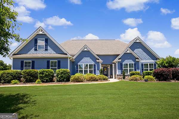 2 Acres of Land with Home for Sale in Senoia, Georgia