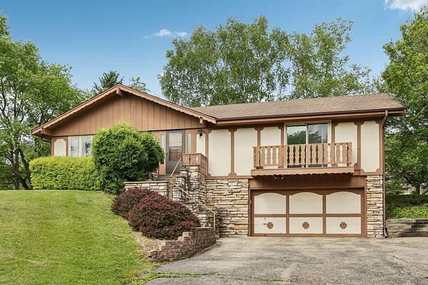 1.5 Acres of Land with Home for Sale in Hartland, Wisconsin