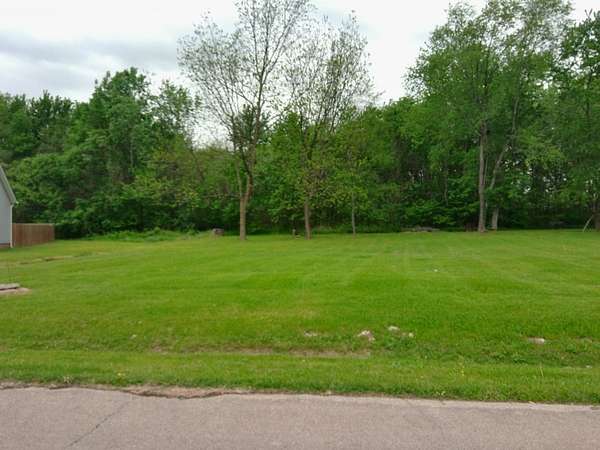 0.26 Acres of Residential Land for Sale in Dexter, Missouri
