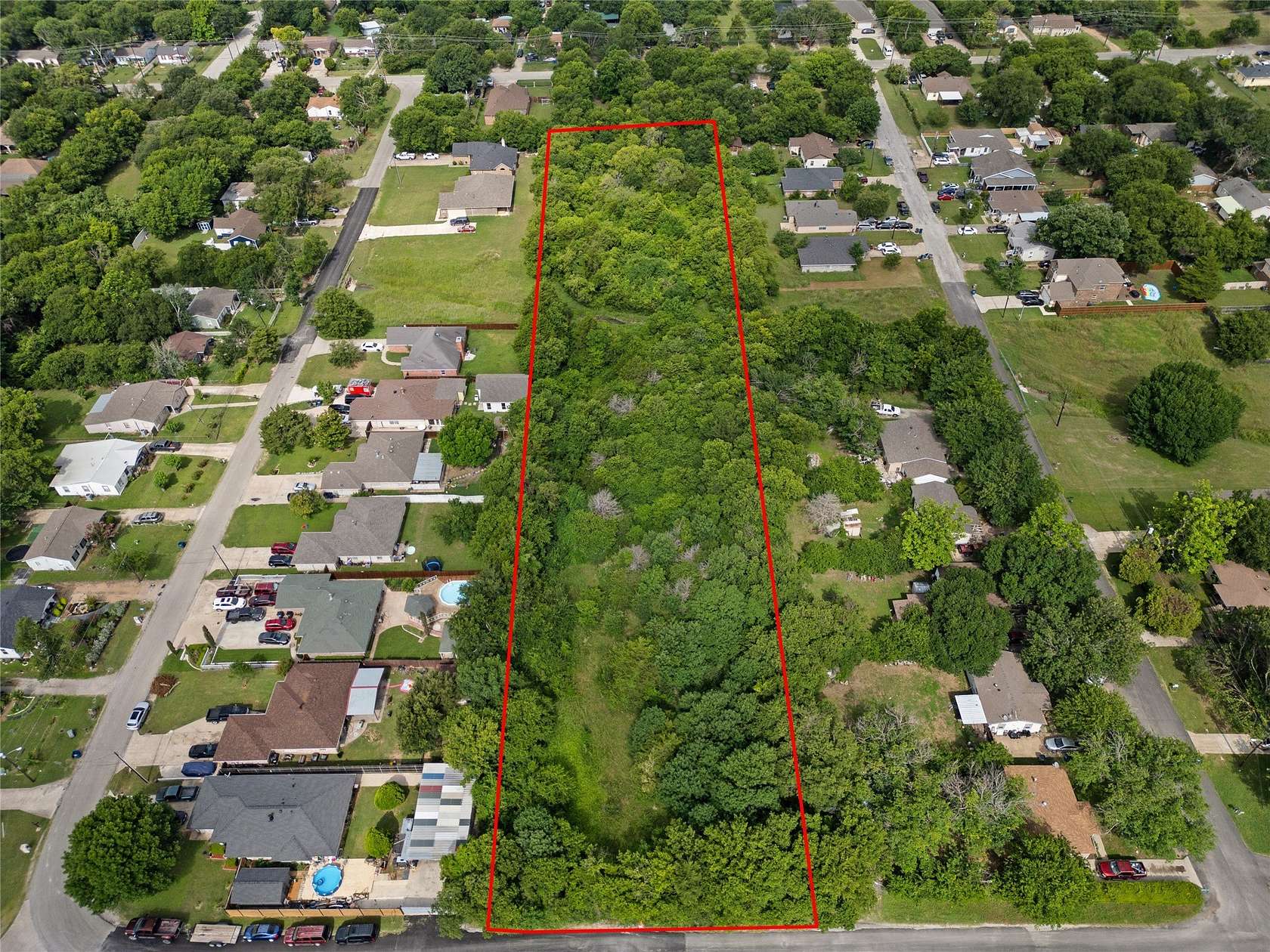 3 Acres of Residential Land for Sale in Lancaster, Texas