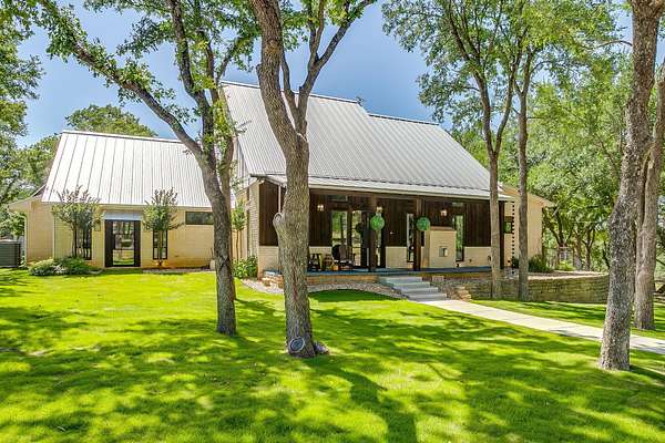 8.89 Acres of Land with Home for Sale in Weatherford, Texas