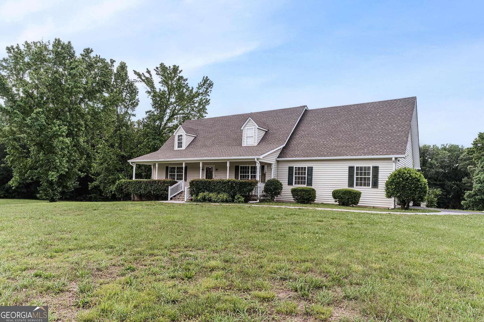 3.48 Acres of Land with Home for Sale in Armuchee, Georgia
