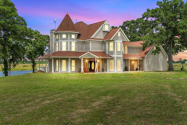 13 Acres of Recreational Land with Home for Sale in Wills Point, Texas