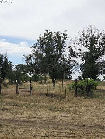 3 Acres of Residential Land for Sale in Boardman, Oregon