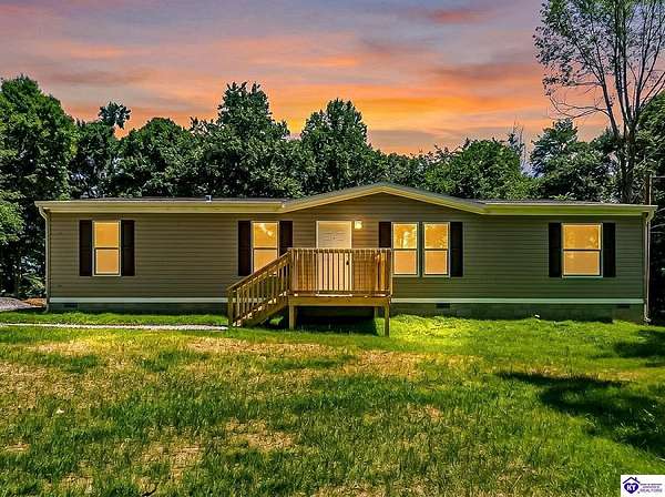 3.9 Acres of Land with Home for Sale in Vine Grove, Kentucky