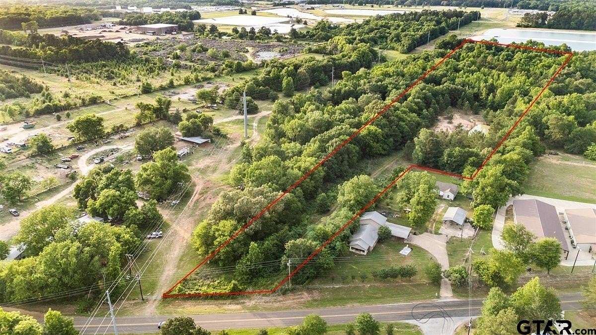 12 Acres of Recreational & Residential Land for Sale in Tyler, Texas