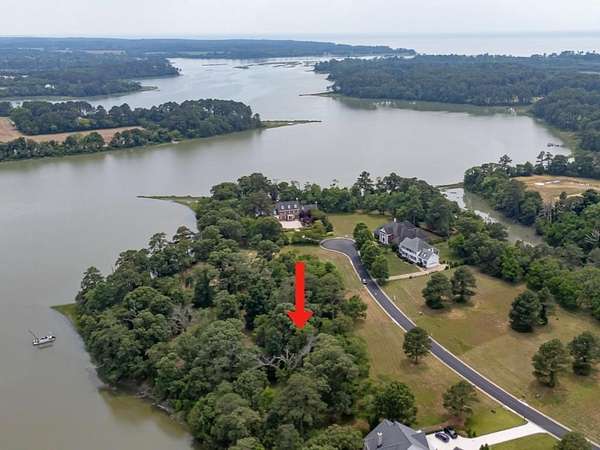 0.92 Acres of Residential Land for Sale in Cape Charles, Virginia