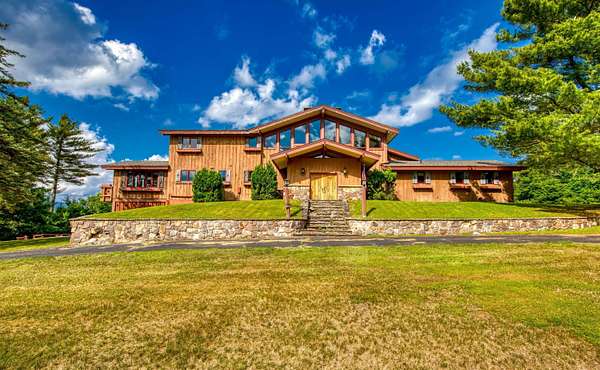 4 Acres of Land with Home for Sale in Lake Placid, New York