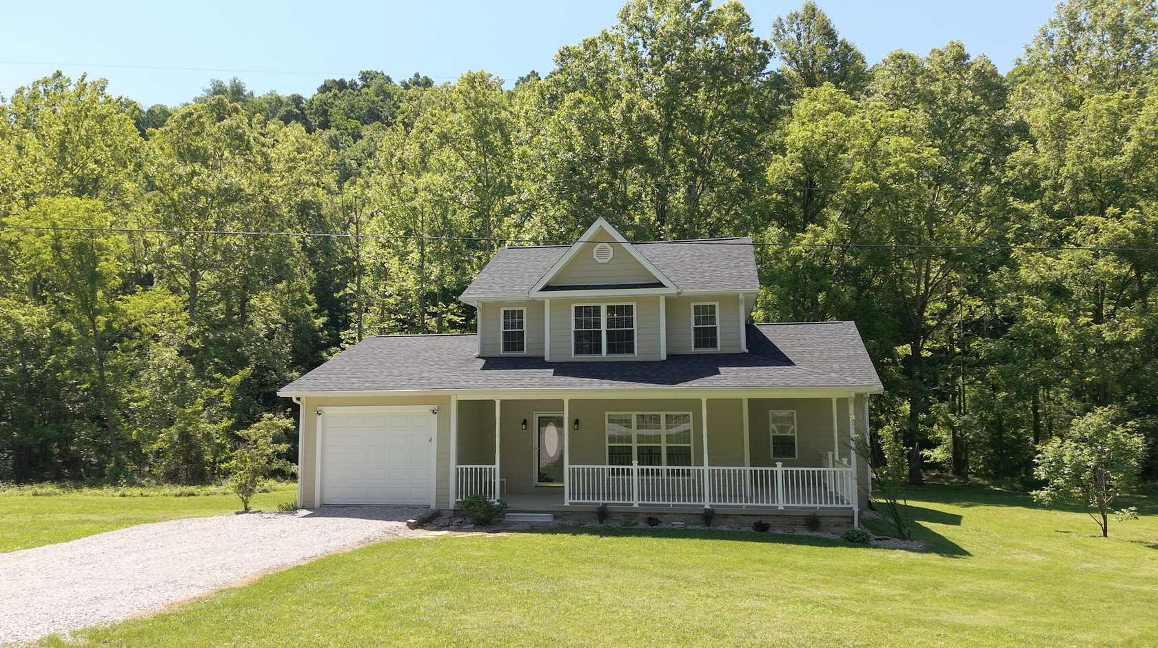 4.12 Acres of Land with Home for Sale in Frenchburg, Kentucky