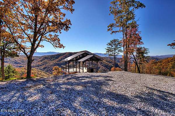 342 Acres of Recreational & Residential Land for Sale in Walland, Tennessee