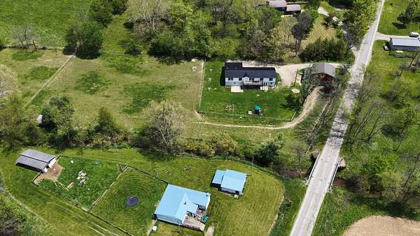 Residential Land for Auction in Fresno, Ohio